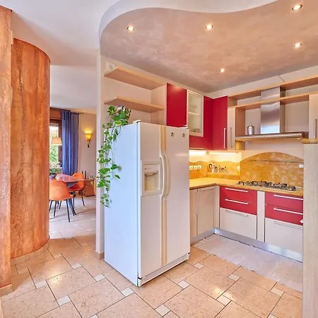 Domus Apartman *