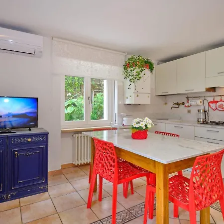 Domus Appartement *