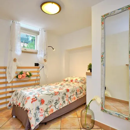 Appartamento Domus Garda (Verona)