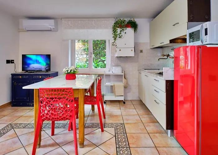 Domus Apartman *