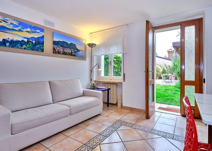 Domus Apartman