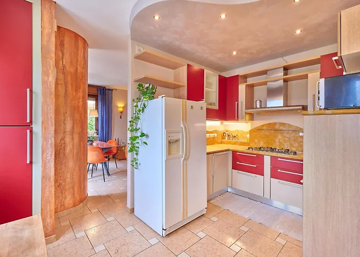 Domus Apartman *