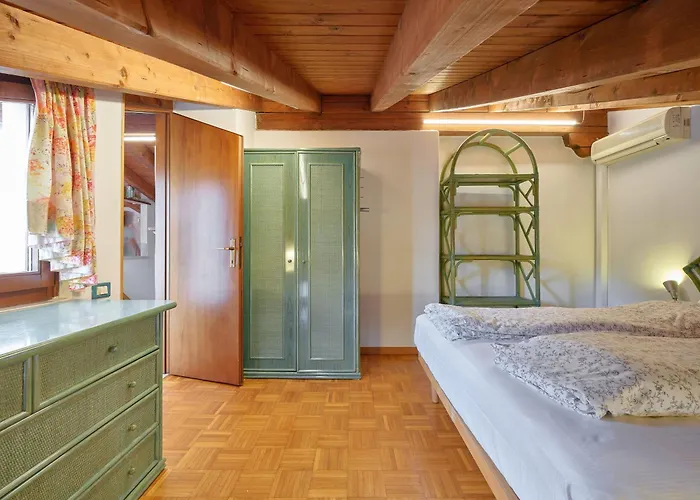 Domus